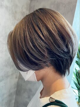 リタセカンド(Lita second) 丸みショート/アッシュグレージュ