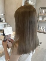 カムジーヘッド(COMEGHEAD)&nbsp;ミルクティーベージュダブルカラーインナーカラーケアブリーチ