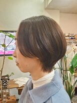コモレビ(ko.mo.re.bi) 縮毛矯正＋髪質改善トリートメントのショートボブ