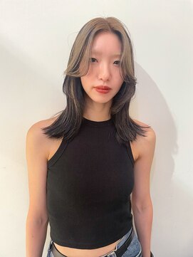 ネオリーブアイム 横浜西口店(Neolive aim) 黒髪とホワイトベージュでモードに【成田】横浜