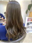 イルミナカラー/透明感ベージュ/グレージュ/ブリーチ履歴あり