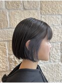 耳かけボブ×グレーインナーカラー