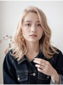 20代30代40代ダブルカラー透明感パーマ外ハネミディベージュ