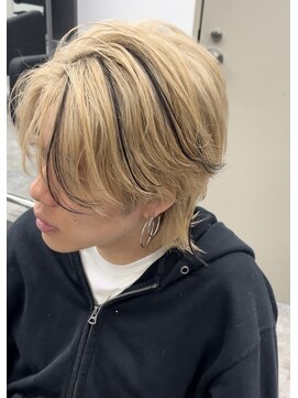 コンマ(,) 黒ラインで差をつける！ローライトデザインウルフ