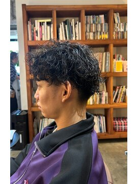 ビハインドザカーテン(BEHIND THE CURTAIN) 【初めての方にオススメ】緩めツイスパ