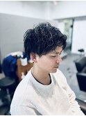 束感ラフパーマ