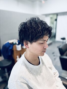 マジック 関目店(magic) 束感ラフパーマ