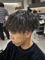 ビカムメンズヘアー 栄店(become men's hair)&nbsp;チリチリしない縦落ちツイストスパイラル