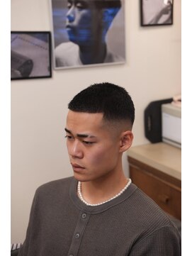 ザチョップショップ キチジョウジ(THE CHOP SHOP KICHIJOJI) 坊主バズカットスキンフェードカットシェービング吉祥寺理容室