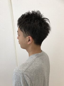 クアトログランシュ ひたちなか店(QUATRO×GranCieux) ツーブロックショートスタイル