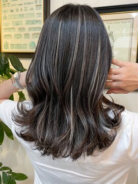 リアンバイアリュール(Lian by Allure) 《Lian by Allure》小田桐　潤　スペシャルハイライトカラー