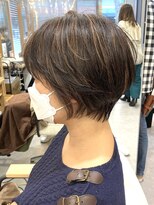 グラッシー センター北店(GLASSI)&nbsp;【脱白髪染めハイライト】小顔ショート★ベージュメルティカラー