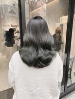 プレシャスバイプロデュース(precious by Produce)&nbsp;艶オリーブグレージュ[町田／町田駅/町田駅前店/学割U24/JR町田]