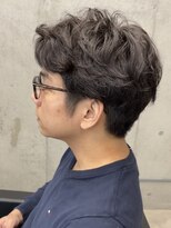 フイ 代々木(Hui)&nbsp;メンズ/アップバング/ツーブロックマッシュ/束感ショート波巻き