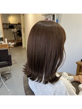 アンクル(ancre) 艶髪ストレート×ミディアム×オリーブベージュ×髪質改善