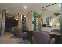 受付から店内まで♪【オーガニックカラー/髪質改善/トリートメント/イルミナ】