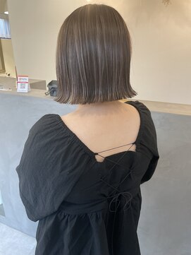 ラボリア(LABO li'a) グレージュ×ハイライト