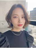 担当吉岡 エアリー外はねボブ