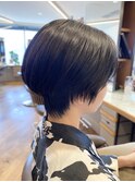 担当吉岡　直毛修正ショート