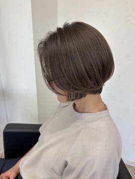 ハーツ(Heart's) 白髪ぼかしハイライト大人ショート　30代40代50代