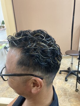イチ(ICHI) バックパーマ＆ハイライト