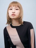 ガリカ 蔵前(Gallica)&nbsp;小顔似合わせ顔まわりレイヤーカットうる艶ブロンドベージュボブ