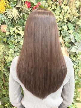 シーン(SCENE) 髪質改善/縮毛矯正/レイヤーカット/セミロング/伸ばしかけヘア