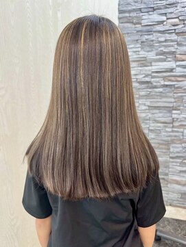 ガーデン 西川田店(garden) 宇都宮ロングレイヤーカットフルカラー髪質改善トリートメント