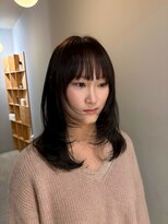 サンプラス(san+)&nbsp;【マユコ】ミディアムフロントレイヤーストレートワンカール