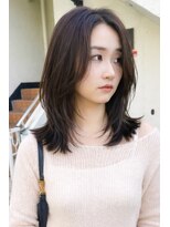 トレス(TRESS)&nbsp;ミディアムレイヤー　グレージュ　顔周りカット　表参道
