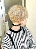 エクラートリアーラ 町田店(ECLART Reala) ハイトーンでより柔らかいショートボブ