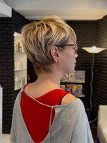 ヘアーアンドカラー ルジャルダン 葛西店(le jardin)&nbsp;クールなハイトーンのショートヘア