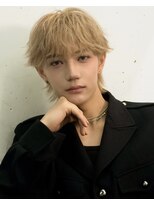 ピア ヤクイン(Pia Yakuin) メンズカット 韓国ヘア メンズハイトーン メンズウルフ