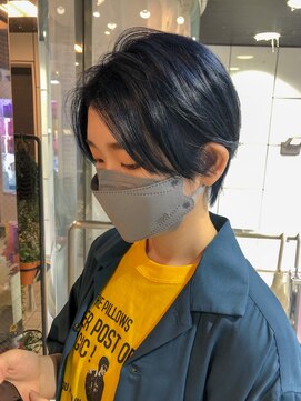 ヘアーアンドメイク ビス(HAIR&MAKE bis) ばっさりカットでイケメンショート☆ももこ