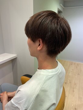 ホールド(HOLD) マッシュショート