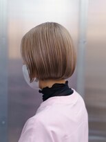 フィッツコア(FITS CORE)&nbsp;少し複雑な履歴からミルクティーベージュ