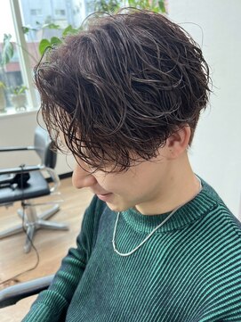 グッドタイムエフティフィフス 横浜西口(GoodTimes ft.fifth) スパイラルパーマセンターパート波巻きパーマツイストパーマ30代