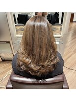 ビュートリアム 青山(BEAUTRIUM)&nbsp;レイヤーカット