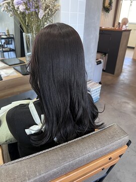 ティティ(TiTi) 韓国 透明感 パープルベージュカラー[TiTi_福田りの]