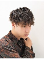 ノイセル 心斎橋(Noisyle)&nbsp;刈り上げ前下がりマッシュ×ツイストスパイラルパーマ