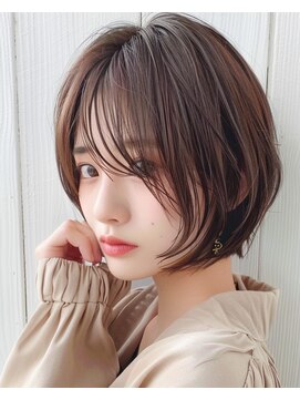 ゴカンムード(Gokan mood) ハイライトバレイヤージュダブルカラーショートカット30代40代