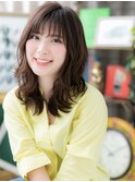 アッシュブラウンくせ毛風ミディアムレイヤーh4上尾20代30代40代