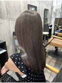 つやつやグレージュ
