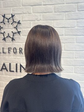 ビューティー エールフォルム 浜松有玉店(BEAUTY YELLFORME) 切りっぱなしボブ