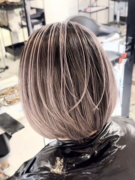 プティ(PUTY) 三宮/ブリーチ/学割U24/ハイトーンカラー/ケアブリーチ