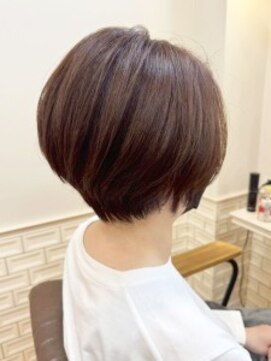 ナオシ トレス 富雄店(nao*c tres) 丸みショートボブ【奈良市】