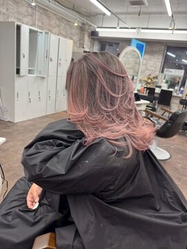 【本厚木/本厚木駅】チェリーピンク