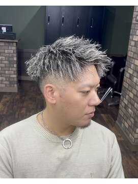 ホワイトメッシュ