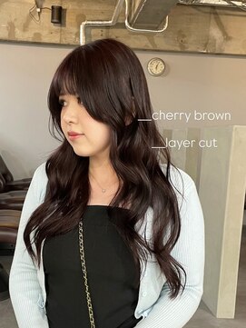 バーガンディー×レイヤーカット