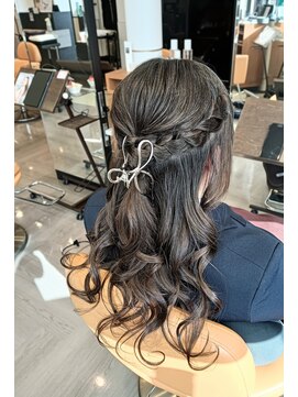 ゼル 郡山駅前(ZELE) 編み込みハーフアップ